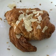 Bake Off by Caramello ฺBake Off by Caramello