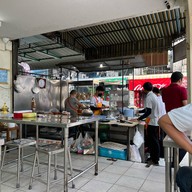 ข้าวมันไก่ตอนเฮียเลี้ยง