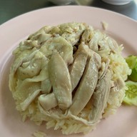 ข้าวมันไก่ตอนเฮียเลี้ยง