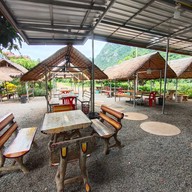 บรรยากาศ บ้านชายเขา