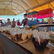 บรรยากาศ ตลาดนัดแม่บุญชง