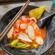 ก๋วยเตี๋ยวห้อยขาริมวัง วัดหงษ์ทอง