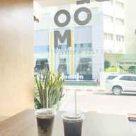 BLOOM PRETZEL & COFFEE พัฒนาการ