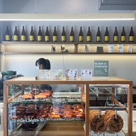 BLOOM PRETZEL & COFFEE พัฒนาการ
