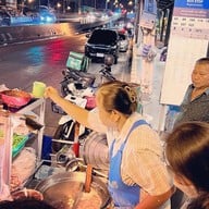 บะหมี่ป้าหน้าเดอะมอลล์งามวงศ์วาน