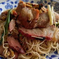 เมนูของร้าน ตั้งใจย่าง ถนนจันทน์