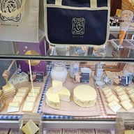 Tokyo Milk Cheese Factory สยามพารากอน