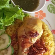 ข้าวหมกไก่ไลลาฮาลลาล ข้าวหมกไก่ไลลา