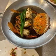 ส้มส้ม ซีฟู้ด บรรทัดทอง
