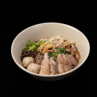 สุดที่รส ก๋วยเตี๋ยวเรือ ก๋วยเตี๋ยวหมูต้มยำ ข้าวไก่ย่าง สุดที่รส@สุทธิสารวินิจฉัย