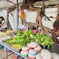 เมนูของร้าน เจ๊ติ๊ก ขนมจีนโคตรผัก ข้าวราดแกง