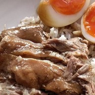 ข้าวผัดปู ข้าวผัดเจ้าสมุทร(ทะเล)&กระเพราวันทอง 2ใจ green bar หมู่บ้านนักกีฬา