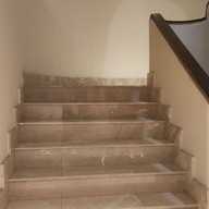 โรงแรมทอมสัน หัวหมาก