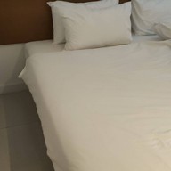 โรงแรมทอมสัน หัวหมาก