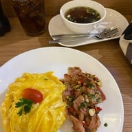 เมนูของร้าน ยักษ์ใหญ่ไข่ข้น กรูเมท์ มาร์เก็ต สถานนีรถไฟใต้ดิน ลาดพร้าว