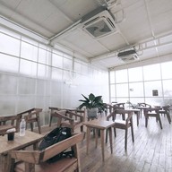 Improvise Coffee II สาขาข้างรร.ยุพราช(สี่แยกโซอี้)