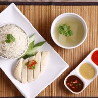 พอใจ โภชนา