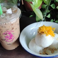 คาเฟ่ริมน้ำบางประกง สาวหวานบ้านใหม่