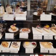 Bakers Bridge หจก.เบเคอร์สบริดจ์ (สำนักงานใหญ่)