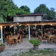 ครัวบ้านปูลม