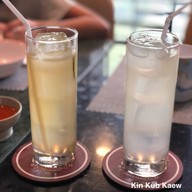 เมนูของร้าน บ้านแดง Baan Daeng by Methavalai Sorndaeng จุฬา