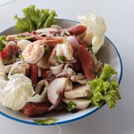 หน้าร้าน ชงชา -
