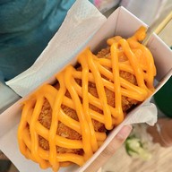Seoul Hotdog Pracha Uthit