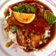 เมนูของร้าน ช.บะหมี่เกี๊ยว ข้าวหมูแดง หมูกรอบ(สวนสยาม) รามอินทรา