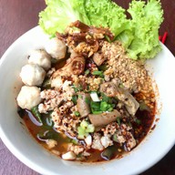 ก้วง เป็ดย่าง ซี่โครงหมูย่าง ครุใน ไนซ์ มาร์เก็ต