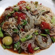 ข้าวปัุนซาวน้ำปลาร้า ลาบลุงกร อาหารตามสั่ง ยำ ส้มตำ