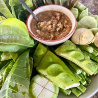 ร้านข้าวแกงทวดทอง