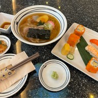 เมนูของร้าน Fuji Japanese Restaurant Tesco Lotus Nakhonsawan