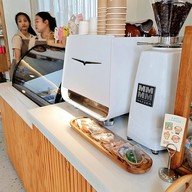 กะทิ (Ice-cream & Eatery) สุราษฎร์ธานี