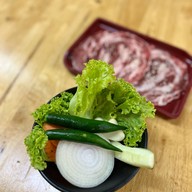 เมนูของร้าน Gukinju ท่าข้าม