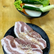 เมนูของร้าน Gukinju ท่าข้าม