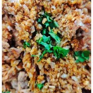 กะเพรา20บาท นายโอม