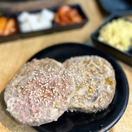 เมนูของร้าน Gukinju ท่าข้าม