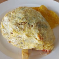 เมนูของร้าน มนฑ์สรวง ผัดไทห่อไข่