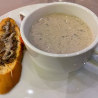 เมนูของร้าน TheRivaRestaurant