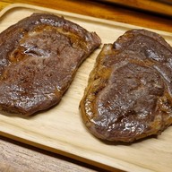 เมนูของร้าน 1|1|3 Steak