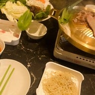 BBQ ห้องแถว & HOTPOT