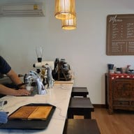 บรรยากาศ Antika Cafe