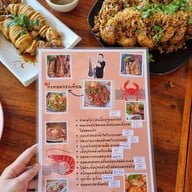 เมนูของร้าน ครัวลุงมันซีฟู้ดชะอำ -
