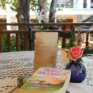 บรรยากาศ Antika Cafe