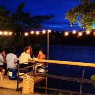 หลังล้าน