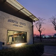 บรรยากาศ REDs Roastery Specialty Coffee (เรดส์ โรสเตอรี่ คอฟฟี่) -