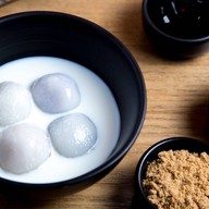 PorPor Homemade Delight Dessert บัวลอยลาวาลาดพร้าว -