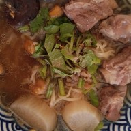 กลิ่นกระเพราตามสั่ง