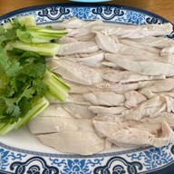 เจ๊หงิมข้าวมันไก่