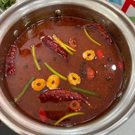 สุกี้หม่าล่า หอมหมื่นลี้